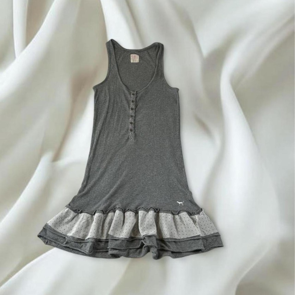 Victoria's Secret PINK 2009 gray henley babydoll tank top polkadot ruffle dress